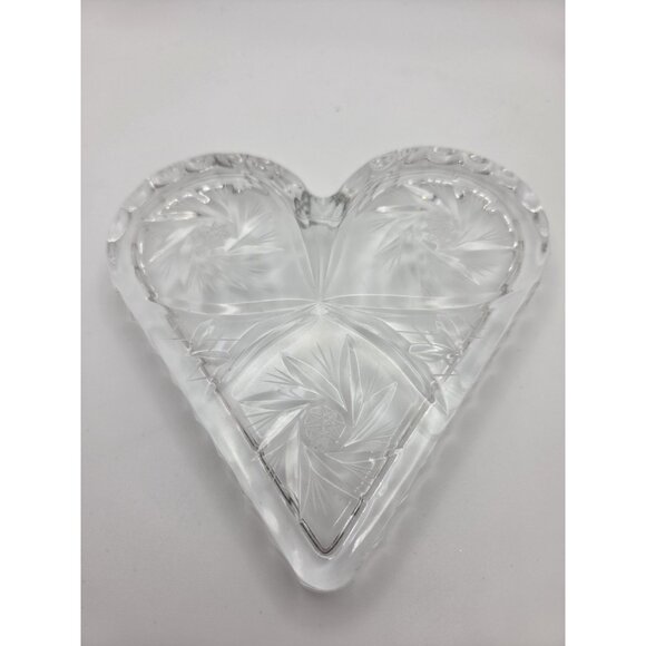 Vintage Decorative Crystal HEART SHAPED Candy Dish Decor 5" - Picture 3 of 7